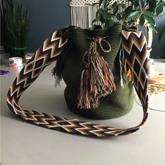 Beautiful Authentic Wayu crossbody bag - Picture 6 of 8